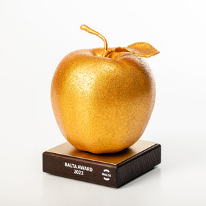 Balva zelta ābols